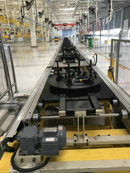 發(fā)動機(jī)分裝輥道